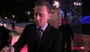 Exclu vidéo : Mia Wasikowska, Tom Hiddleston : duo complice à l’avant-première de Crimson Peak !