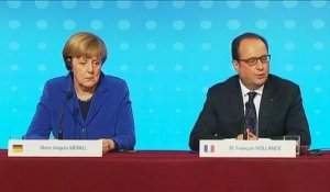 Hollande sur la Syrie : "J'ai rappelé à Poutine que les frappes doivent concerner uniquement Daech"