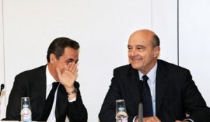 Les trous de mémoire de Juppé et Sarkozy en cinq actes