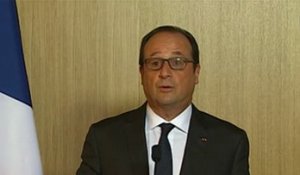 Hollande salue le prix Nobel de la paix décerné au quartet de dialogue national tunisien