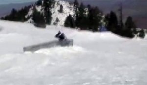 Un FAIL en ski complètement fou... Hilarant!