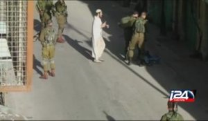 Stabbing attack thwarted by Israeli settler in West Bank town of Hebron