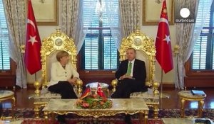 Angela Merkel affirme avoir progressé avec la Turquie sur l'accueil des migrants