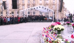 La cérémonie en hommage aux victimes des attentats