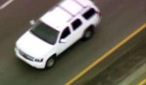 Un ado essaie d'échapper à la police en voiture. Course-poursuite à grande vitesse à Miami