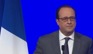 Hollande : l'opération à Saint-Denis «confirme que nous sommes dans la guerre»