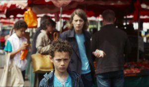 Looking for Her / Je vous souhaite d'être follement aimée (2016) - Trailer (French)