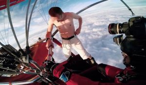 Le saut d'une montgolfière sans parachute pour Antti Pendikainen, et un bon coup d'adrénaline