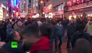 Des canons à eau dispersent la marche organisée à Istanbul en hommage à l’avocat abattu