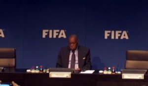 FIFA - Quand Hayatou s'endort en pleine conférence