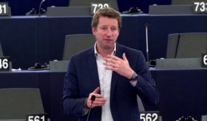 Intervention de Yannick Jadot en plénière du Parlement pour commenter l'accord de la COP21