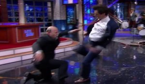 Bruce Willis déclenche une bagarre pendant une émission télé