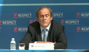 Foot - Fifa : Le retrait de Platini suscite de nombreuses réactions