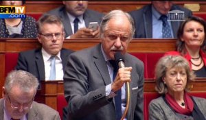 "Vous ne rassemblez pas les Français, vous les divisez", lance Mamère à Valls