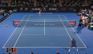 Auckland - Tsonga séduisant face à Kohlschreiber