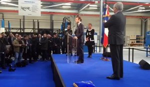 Discours d'Emmanuel Macron, ministre de l'Économie, à l'inauguration d'une usine Bolloré en Bretagne