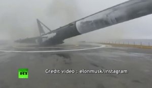 La fusée Falcon 9 explose juste après l’atterrissage