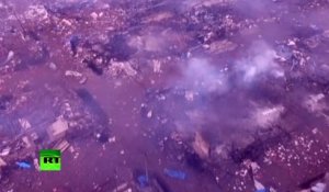 Images apocalyptiques de l’explosion d’une usine pyrotechnique en Chine