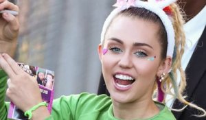 Miley Cyrus va jouer dans une série télé de Woody Allen