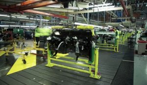 Production du dernier Land Rover Defender