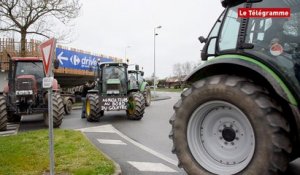 Vannes. Les esprits s'échauffent après le blocage de Carrefour