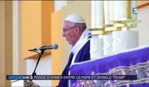 Passe d'armes entre le pape François et Donald Trump