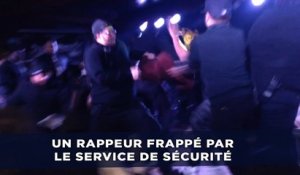 Un rappeur frappé par le service de sécurité en plein concert