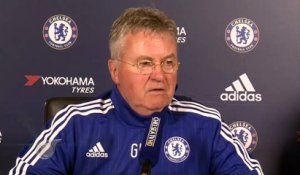 Chelsea - Hiddink : ''Difficile de mettre Costa en laisse''