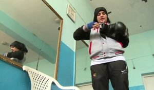 En Afghanistan, Sadaf la jeune boxeuse combat le patriarcat