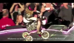 Madonna bourrée sur scène lors d'un concert à Melbourne