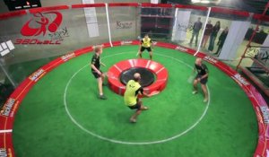 360 Ball, un sport de raquette complètement dingue... Et tellement creuvant