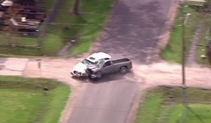 Crash de voiture en course poursuite avec la police à Houston (Texas)