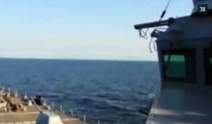 Un avion militaire russe passe à quelques mètres d'un navire américain en mer Baltique