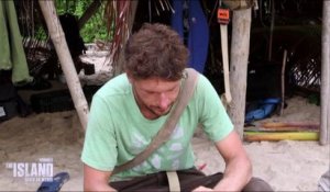 AVANT-PREMIERE EXCLU: Un aventurier de "The Island" sur M6 violemment piqué à la jambe par un scorpion