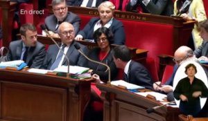 Valls remet sèchement Macron à sa place à l'Assemblée