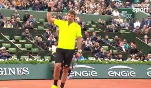 Wawrinka soulève le court Philippe Chatrier !