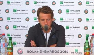 Roland-Garros - Pouille  : ''Beaucoup de tension''