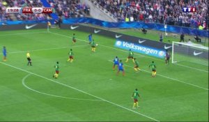Match France-Cameroun: "On a encore souffert, on a encore encaissé des buts" déplore Luis Fernandez