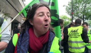 Manifestation devant le siège de la SNCF