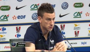 Bleus - Koscielny n'a aucune inquiétude avec la défense