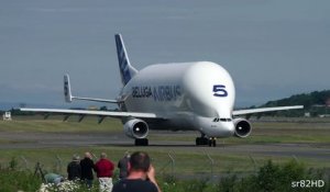 Décollage impressionnant d'un avion Airbus Beluga !