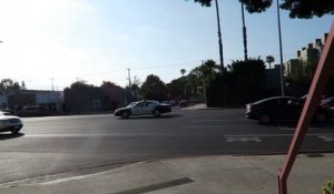 Cette intersection n'a aucune signalisation.. Cauchemard routier à Los Angeles