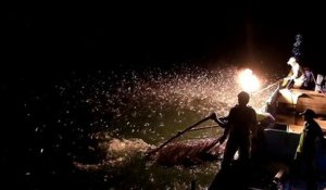 La pêche à la torche de feu à Taïwan