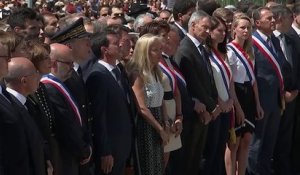 Manuel Valls conspué et hué à Nice