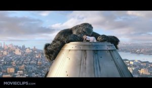 King Kong (2005) extrait - La Chute de Kong