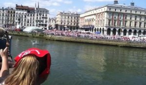 Fêtes de Bayonne 2016 : les sauts en parachute des militaires du 1er RPIma