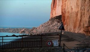 France : éboulement d’un pan de falaise sur une plage