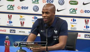 Bleus - Sidibé : ''Ibra et Cavani sont différents''