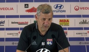 Ligue 1 - Olympique Lyonnais: Bruno Génésio sur Rachid Ghezzal