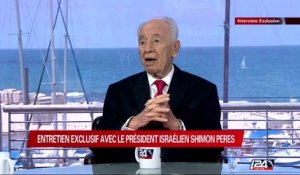Interview de Shimon Pérès sur le plateau d'i24news
